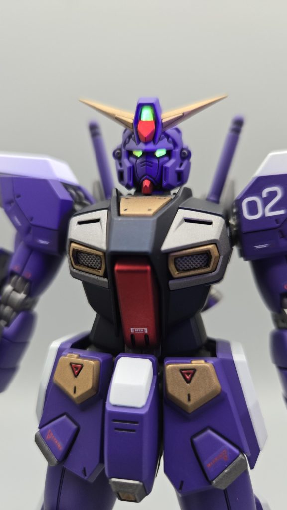 滅多にやらないんですが、センサーは蛍光塗料で塗りました。