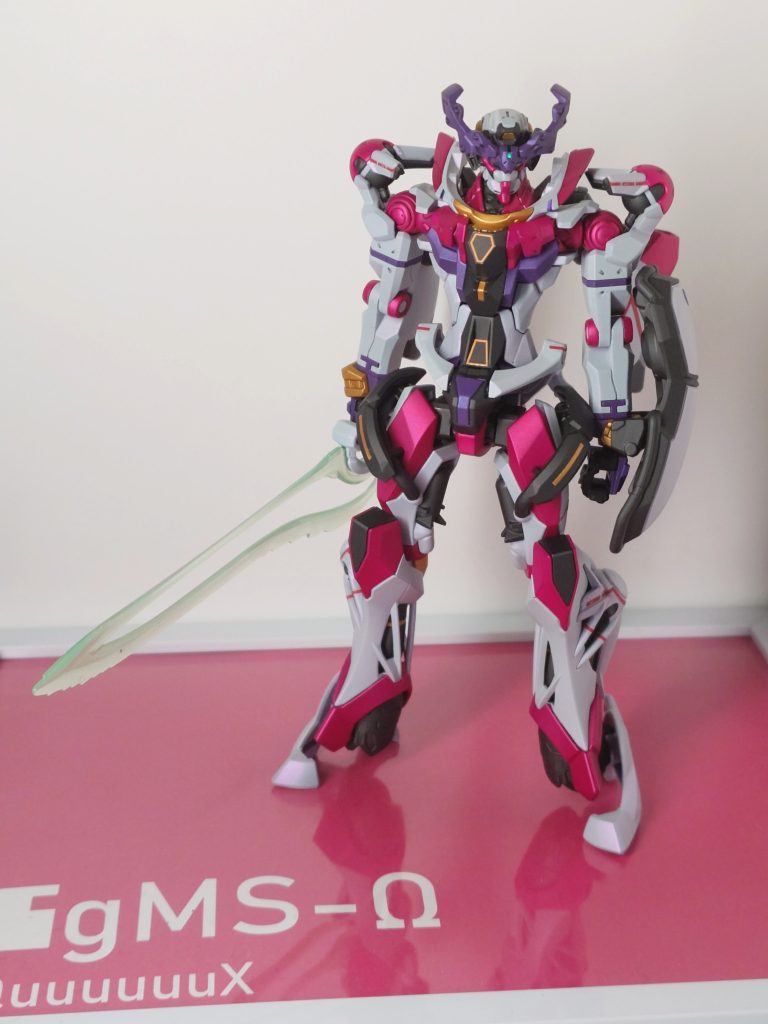 簡単な台座も作ってみました。