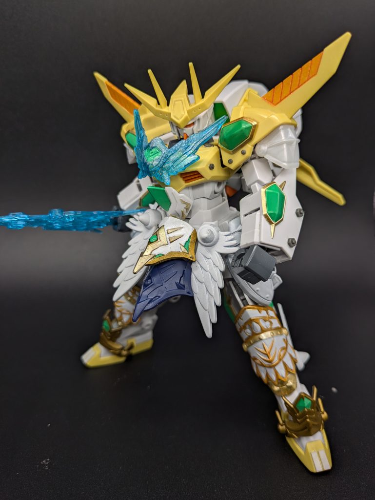 いったん白基調で作ってこれはコレでカッコよかったのですが…