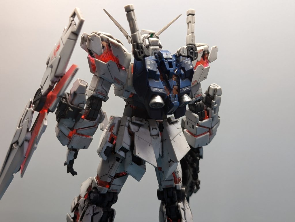 ポージングが苦手ですだちばかり笑左腕が開いてのポージングはダメでしたね笑撮り直しがめんどくさかったわけでわないです！笑