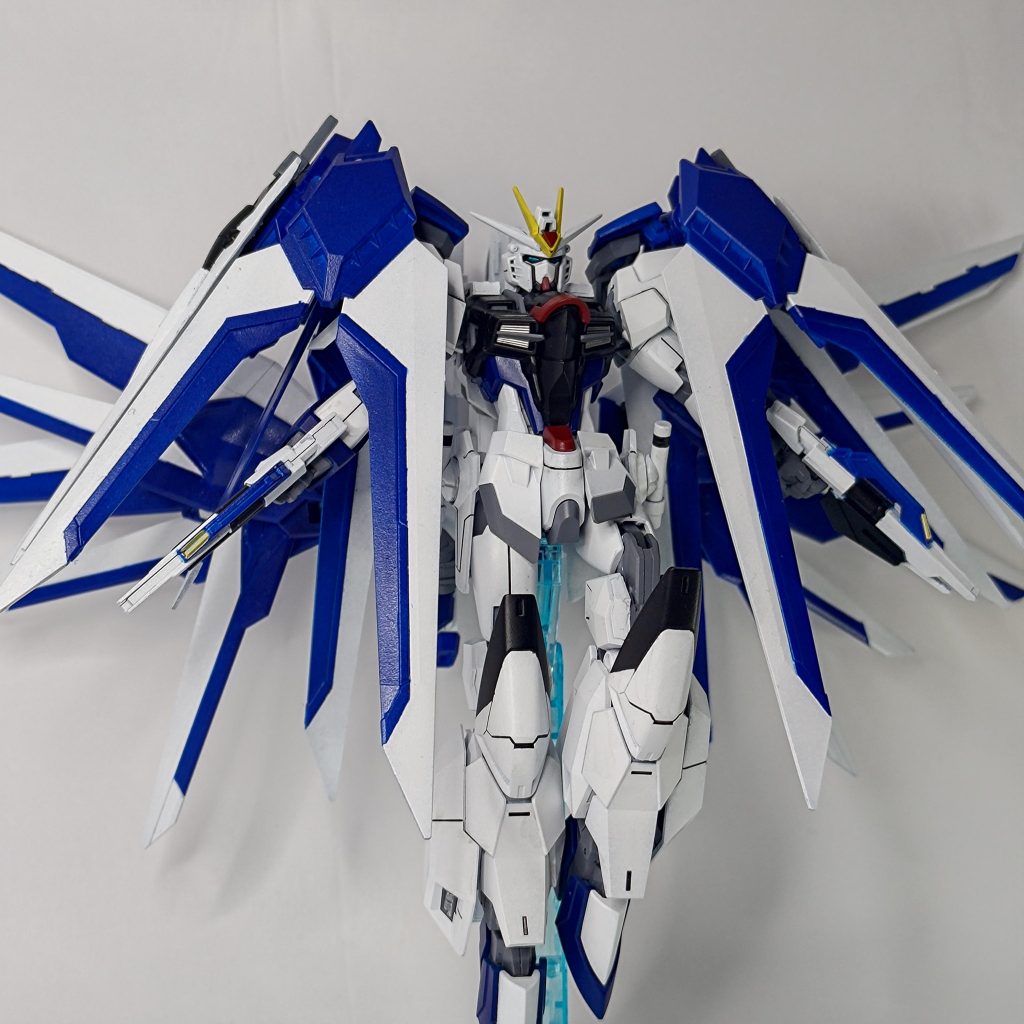 ライジングライズガンダム・フリーダム–2枚目/制作者：カンナオス