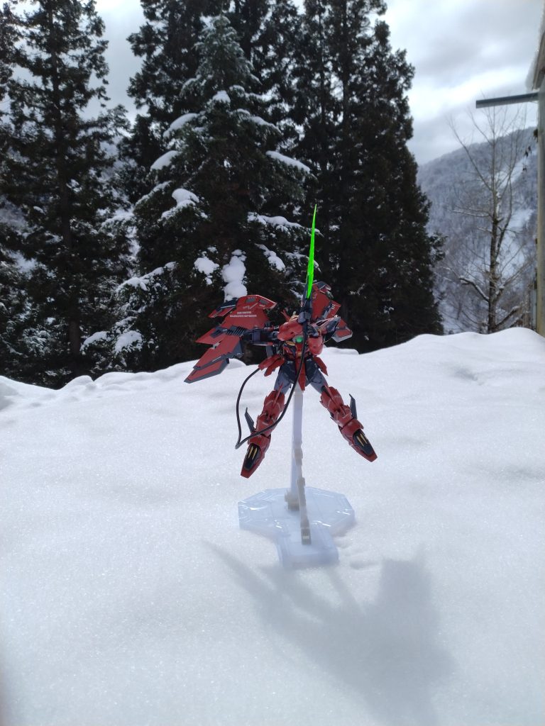 雪上ガンプラ–4枚目/制作者：サト