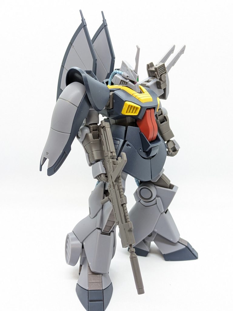 落ち着いた？配色でこっちが好み、劇中登場時はおぉ～！となりましたwww