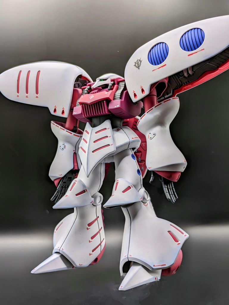 立ちポーズだけど、無理やり浮かす。