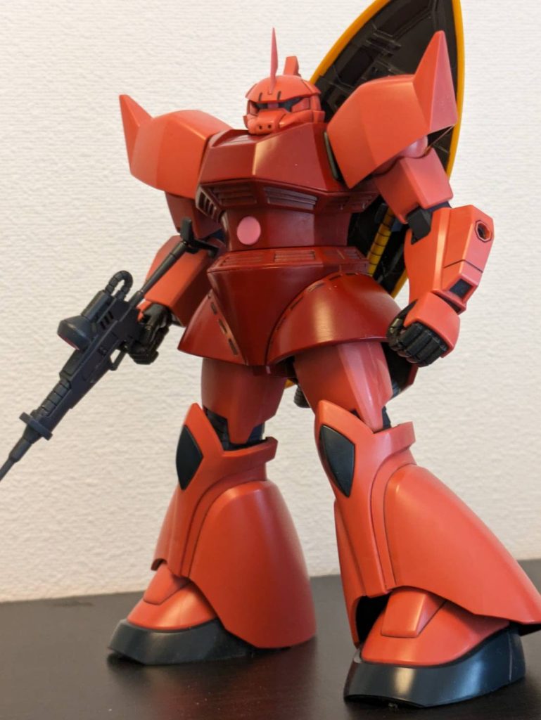 部分塗装＆スミ入れ状態。う～んプラスチック…ご覧頂き、ありがとうございます🙇