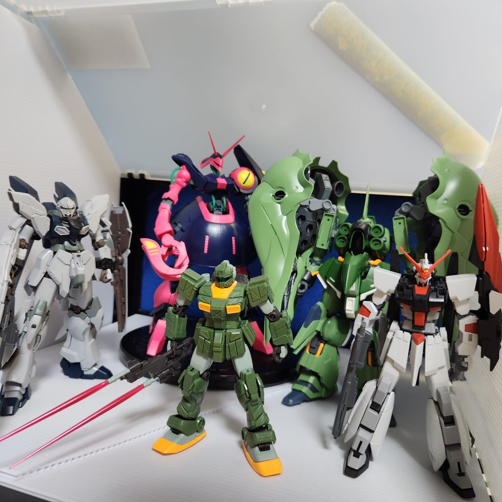 正月四日間でのパチ組みの仲間たちです。