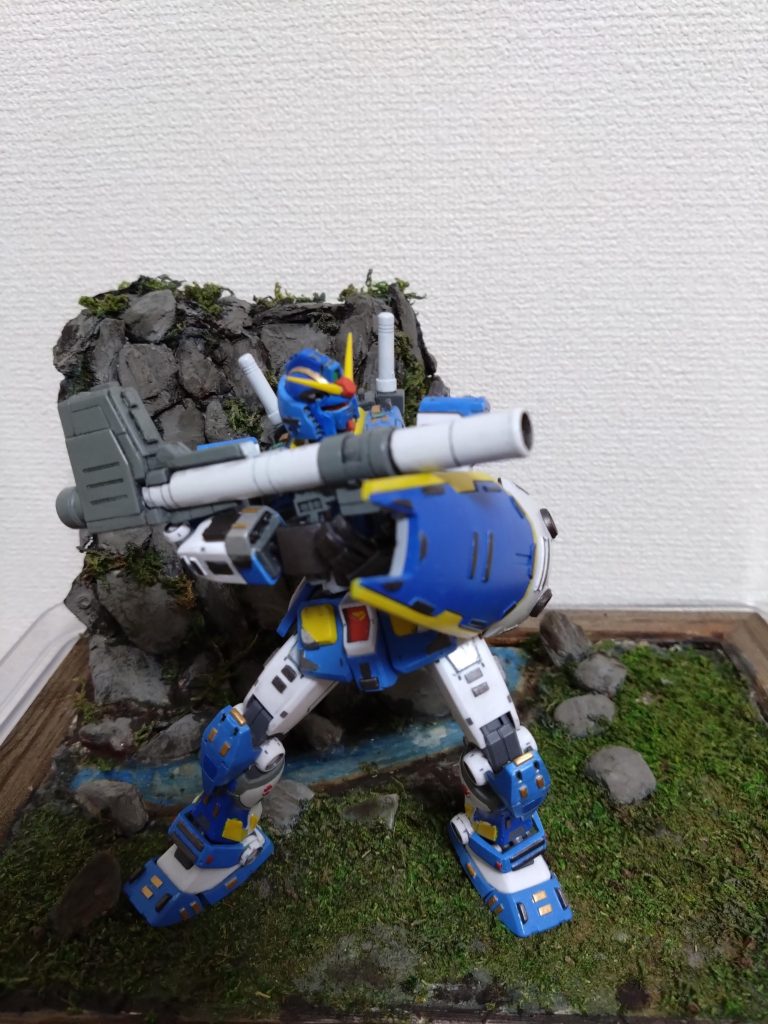 モビルスーツが出てきたらバズーカで応戦!!