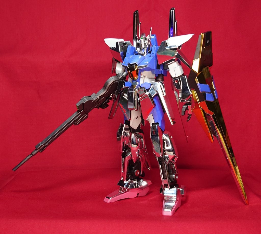 正面モモと上腕は部分的にメッキを落として色換えしてます。顔デカ過ぎるのでwアゴ下削り小顔化。首も見える様に。肩上面だけは継目消し。目立つし。