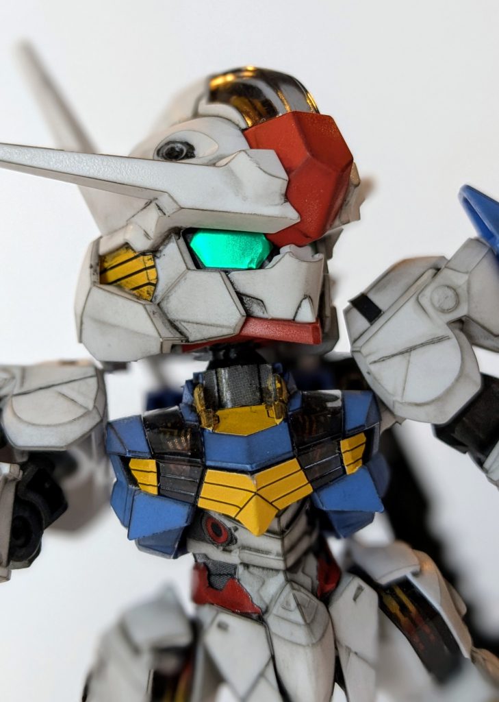 アップだとアラが目立ちますね(笑)毎回いろんなツールをためして、毎回色々発見がある。コレもガンプラ初級者の楽しみですね〜