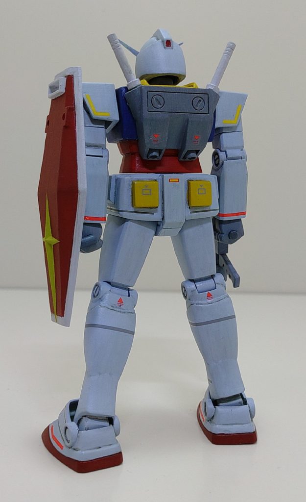 あの頃憧れたガンダム–3枚目/制作者:ハンナ・オーカー