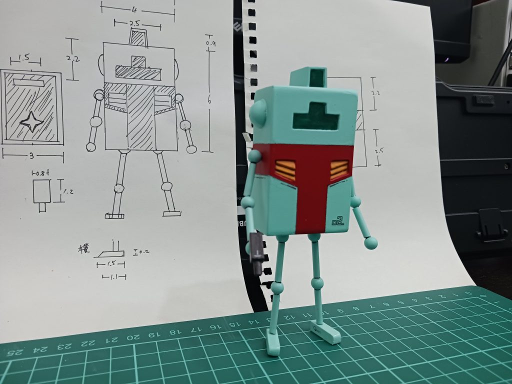 元デザインは直方体ですが、うろ覚えで図面を引いたのでタバコ型になってます。こっちの方が可愛いと思います。