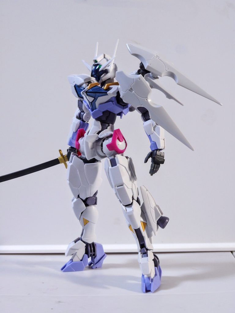 塗装前首1mm、胴2mm、太もも3mm延長しています。