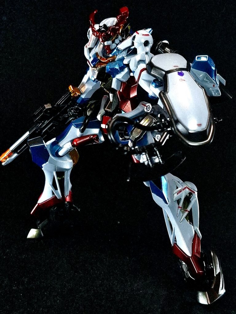 HG ガンダムジークアクス–3枚目/制作者：鈴木　克海