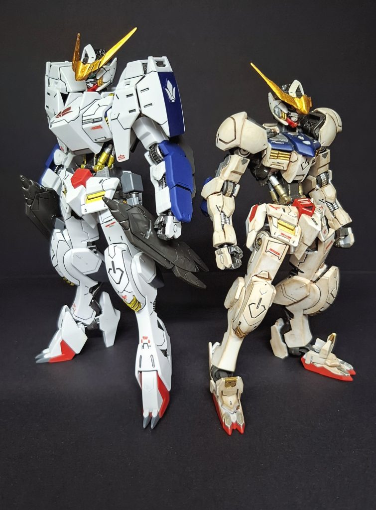 昔に作ったバルバトスとツーショット!!!!!やはりバルバトスはすこし汚れている方がカッコいいですねッ!!!