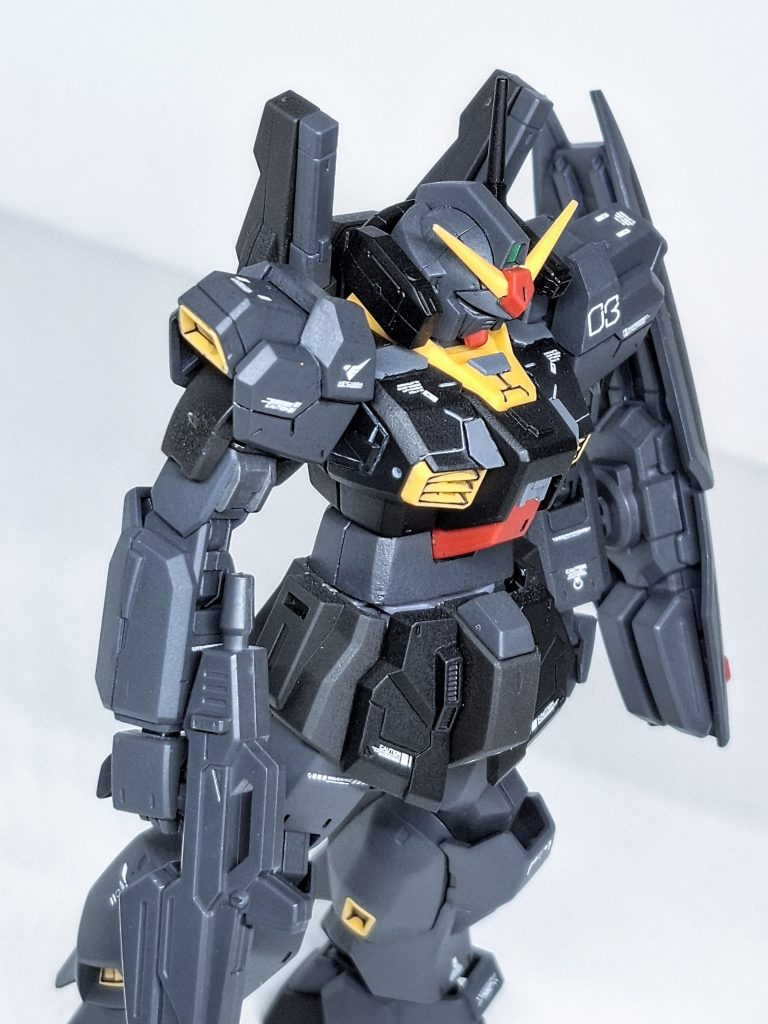 こっちのカラーの方が断然好みですね!!