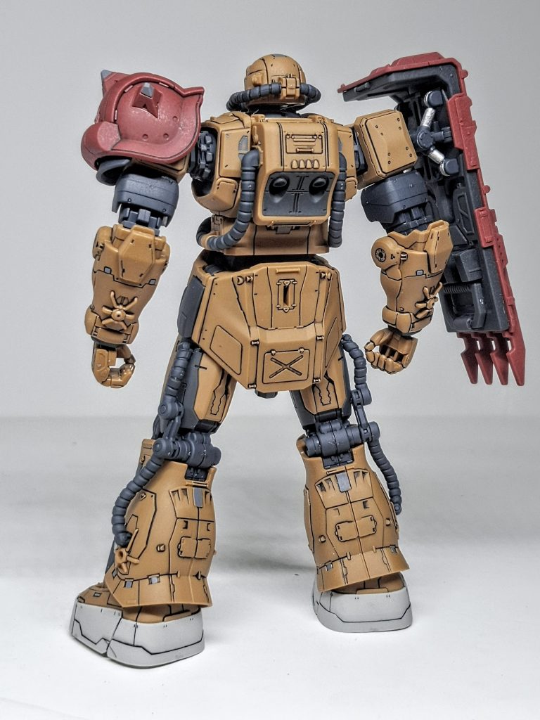 珍しく背面からの写真。いつもは前後のディテールの差が激しいので写しませんが今回は無改造でもディテールマシマシなので心置きなく写せます!!!!!