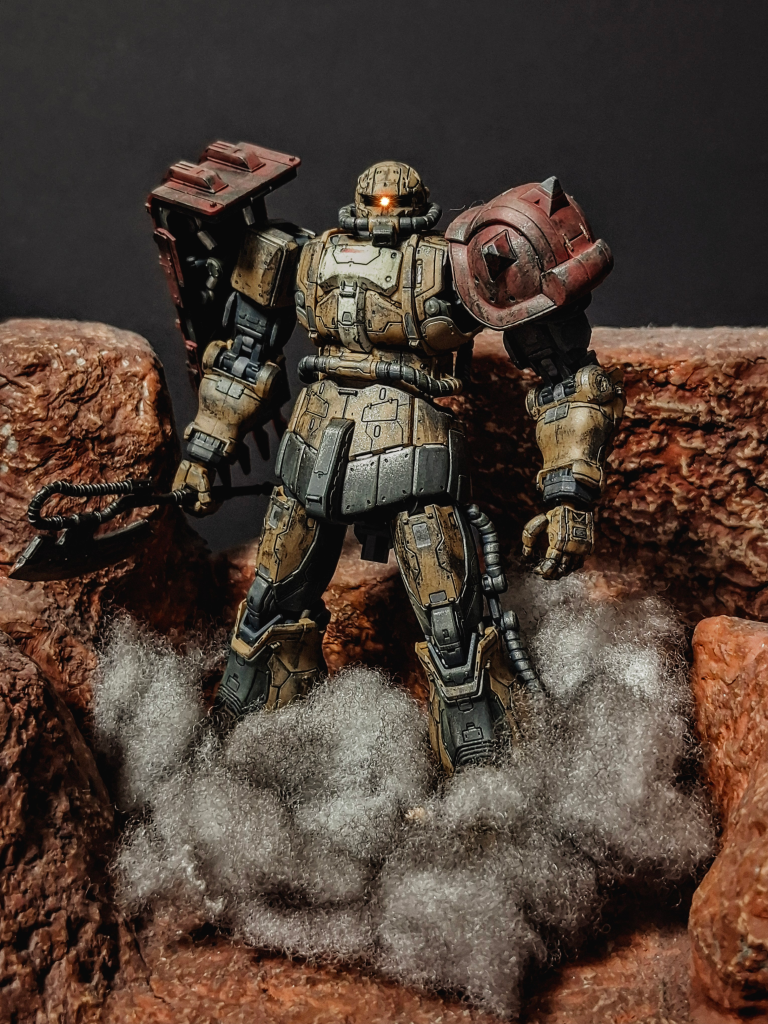 ガンダムバルバトスルプスレクスので使ったジオラマを使って劇中ぽっい再現!!!!!実際はこんな火星みたいなところじゃなくてもっと都市部みたいな感じでしたよね。それと見ていただきありがとうございます!!日曜日にジークアクス見ようとチケット買いに行こうとしたら全部埋まっててビックリしました。なのでパンフレットだけ買って返りましたが、映像がミタイヨォォオオッ!!!期末テストが終わったら友達を映画を見てこちら側に引きずり込んでやるッ!!!改めて見ていただきありがとう御座いました!