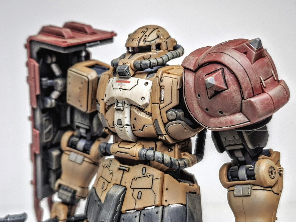 これでも十分凄味はありますがこれから塗装剥げなどやサビのをしていきます。