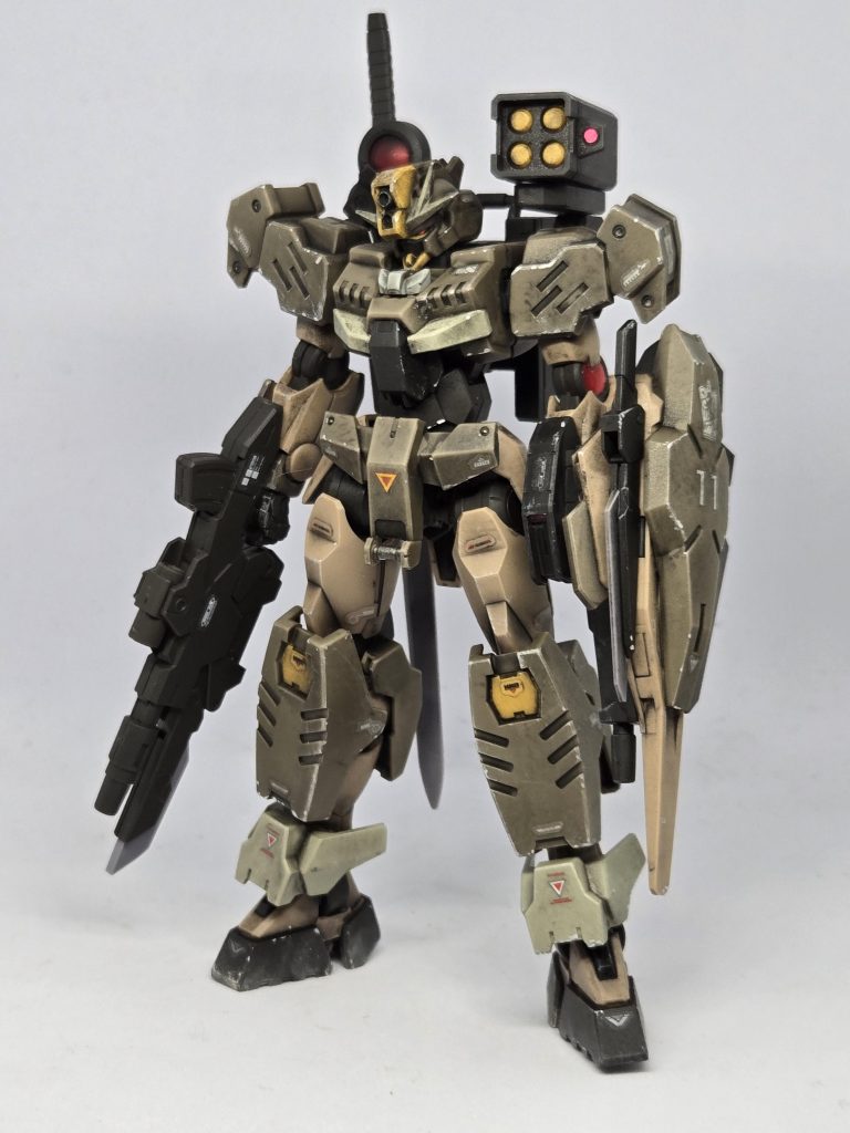 いくら探しても見つからないのでてきとーなジャンクパーツを削ってはめ込んどきました(((^_^;)いつか戻ってきたらつけ直します💦