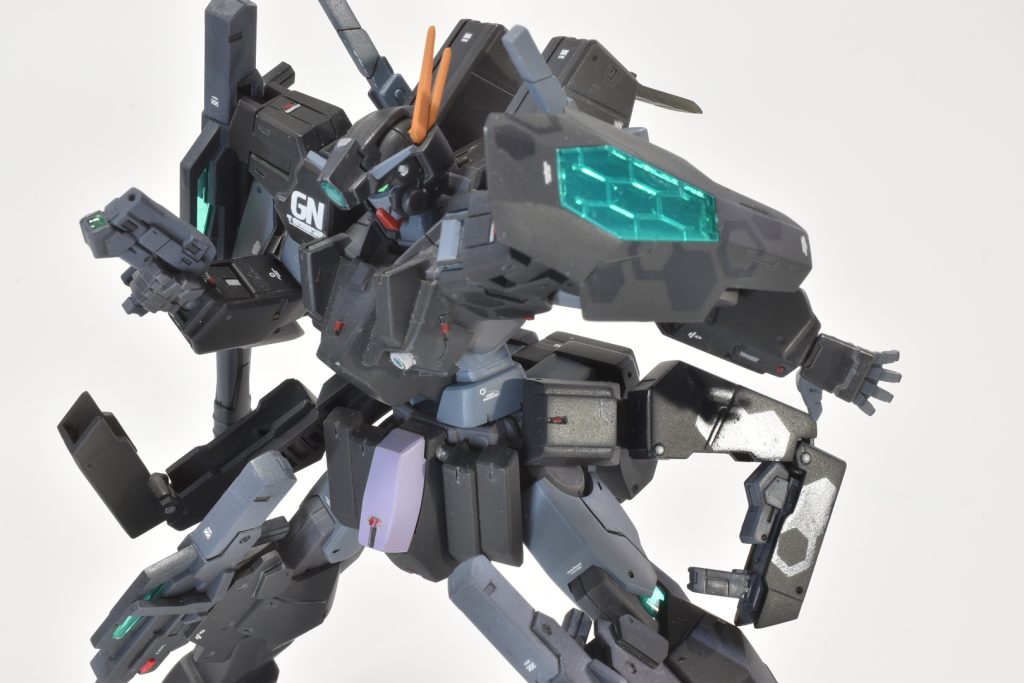 ホルスターからの取り出しシーン風