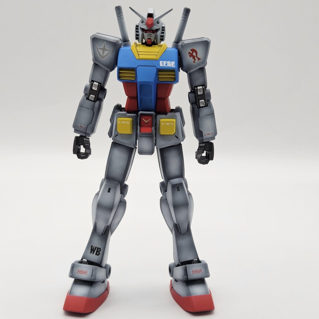 ガンダム君です❗こちらもグラデーション全塗装になります❗