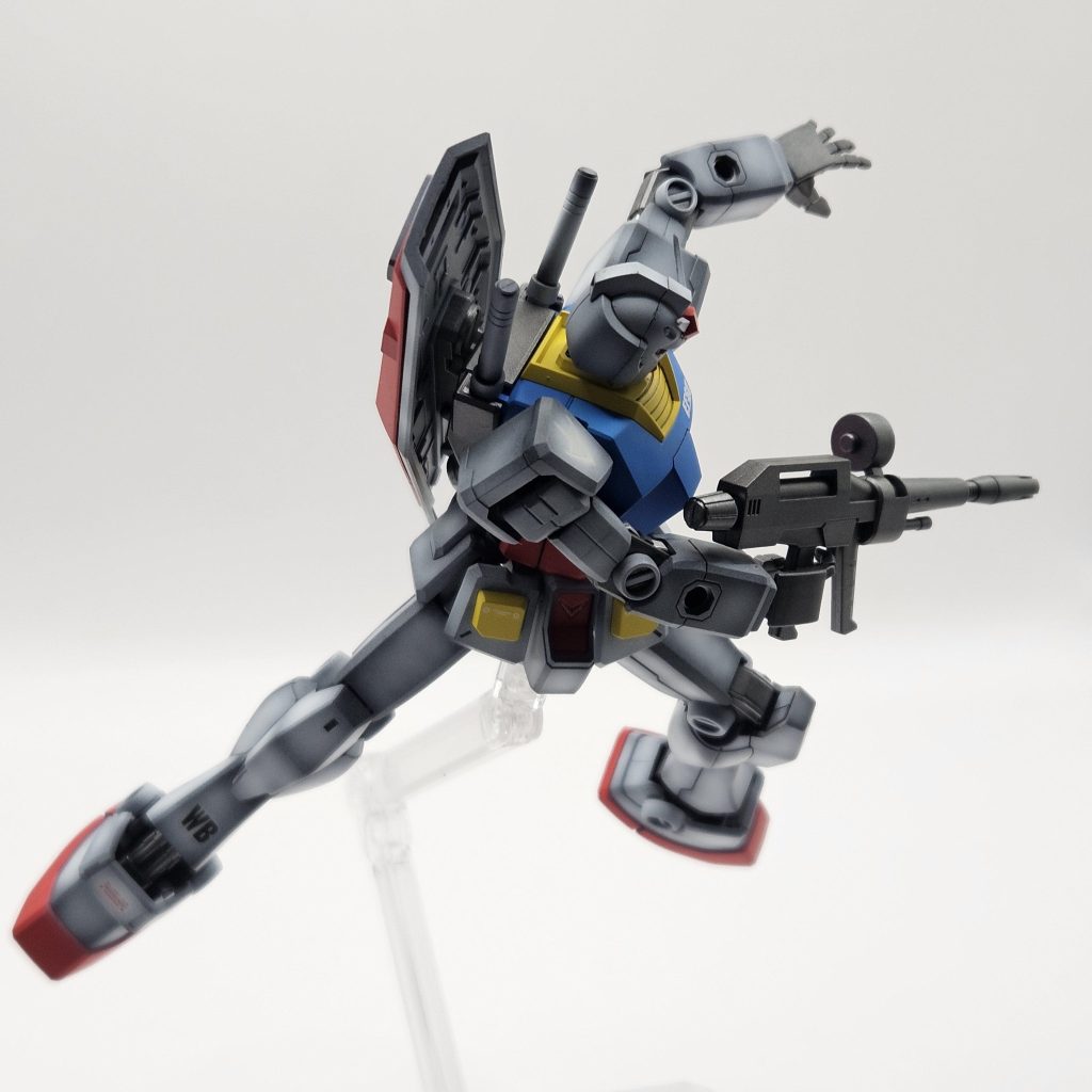 最後はニュータイプ撃ち‼️今年もゆるく制作していこうと思いますので、よろしくお願いします<(_ _*)>