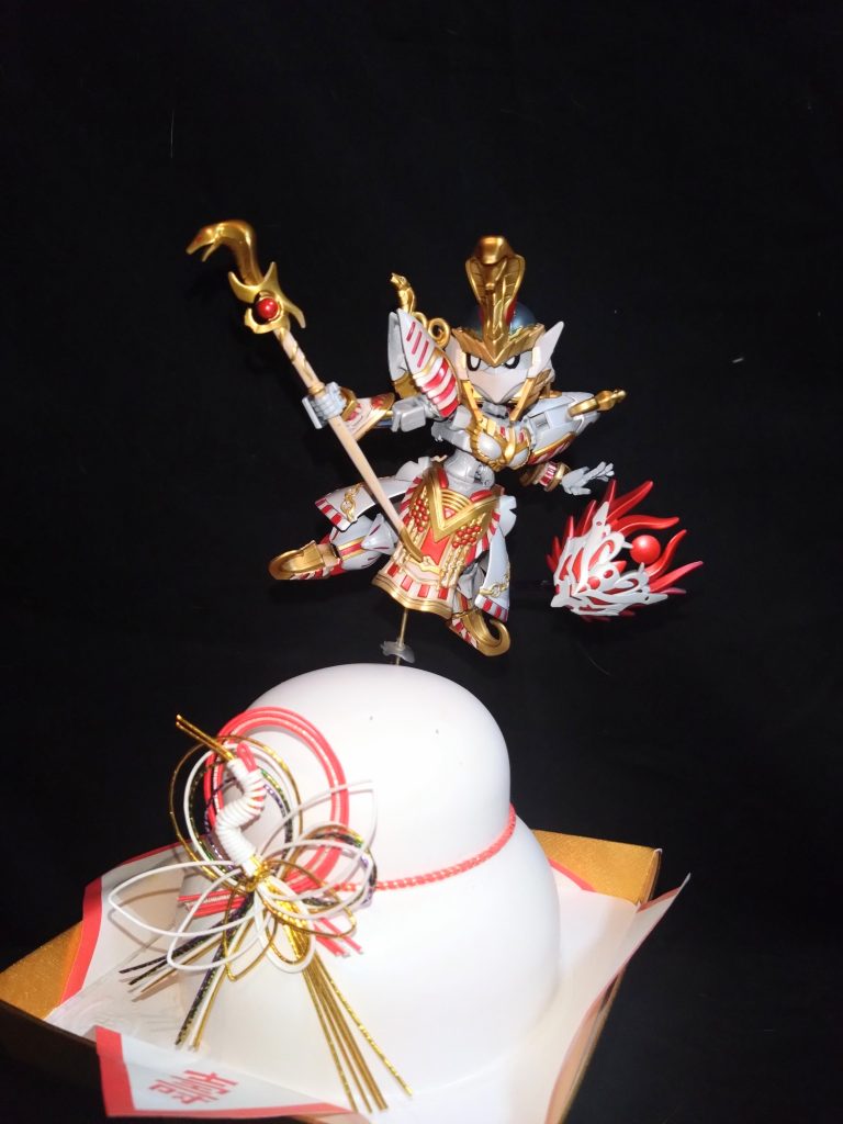 首、腰、股関節にボールジョイント軸を使ったことで、しなやかなポージングを目指してみました