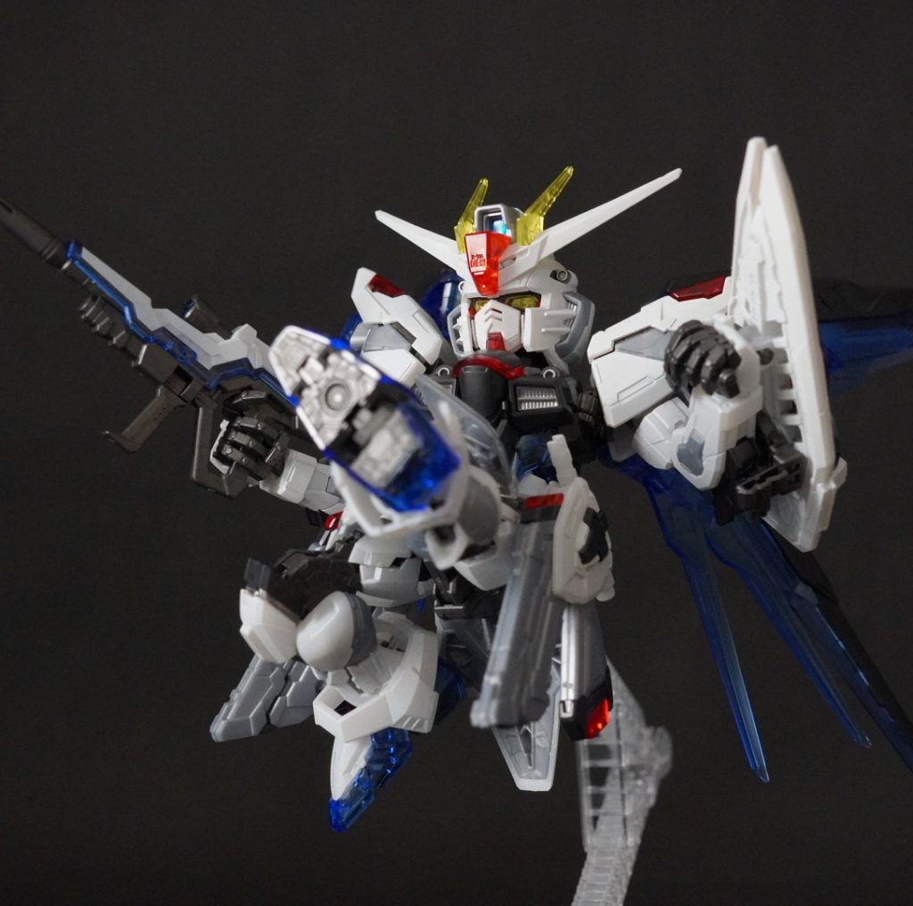 MGSDフリーダム〜ガンダムベース限定クリアカラー〜–6枚目/制作者：ななみ