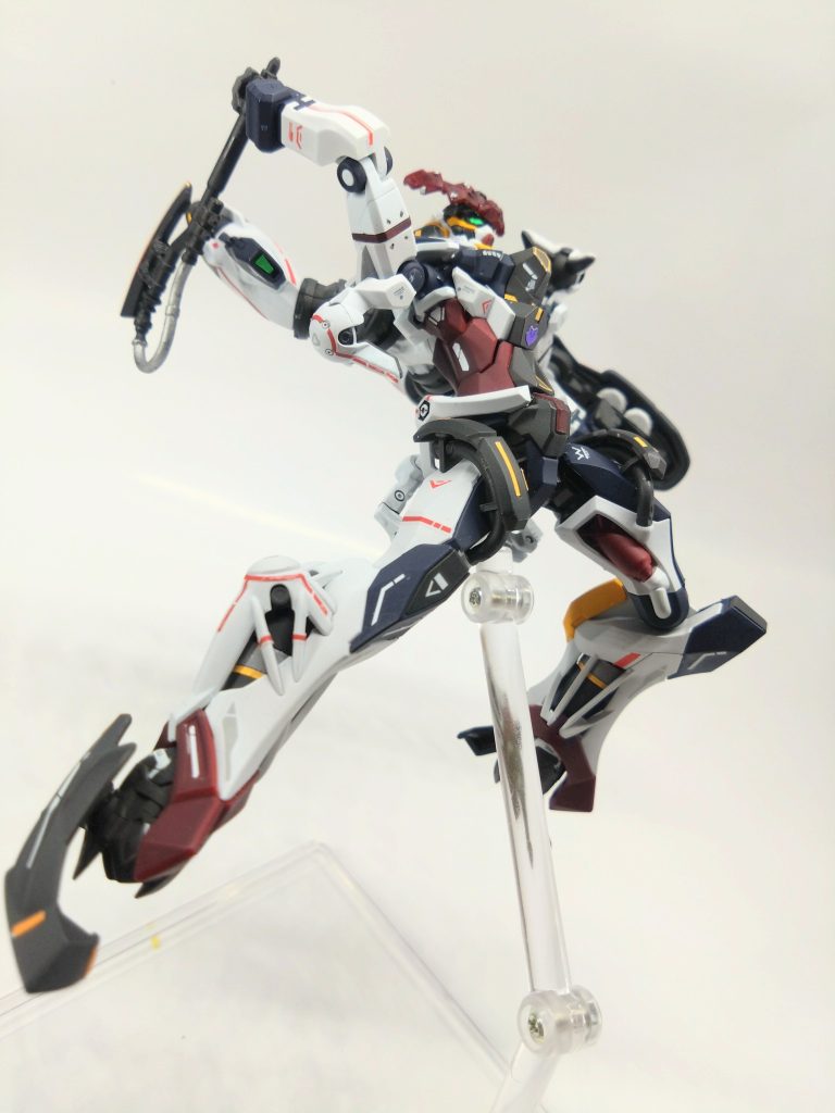 関節はよく動きます。私のはちょっと膝が弱くポロリします