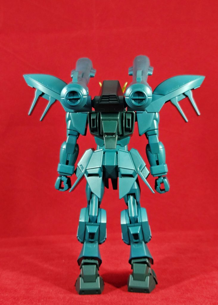 コレクションキットの1/144カラミティガンダムを組みました20年以上前のキットで古臭さは否めませんが当時のキットとしては良い出来だと思います