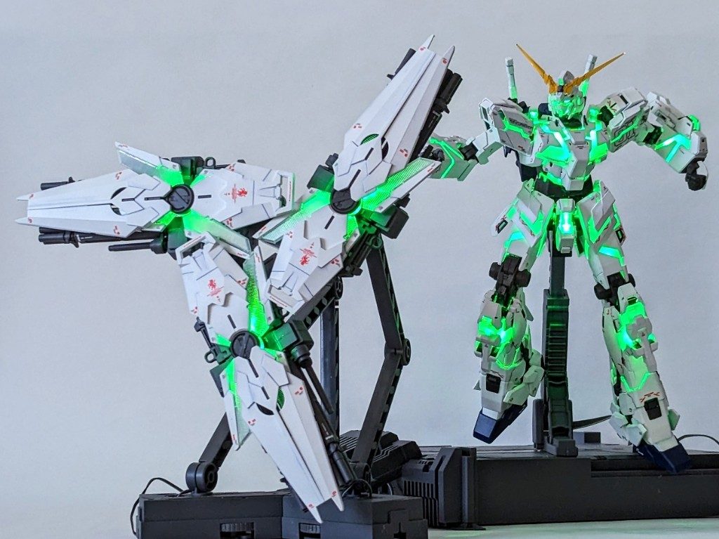 ファンネルシールドも再現できファンにはたまらないキットですね(*ﾉｪﾉ)ｷｬｰ そして、さらにバージョンアップ！！初代Ver-Kaフルアーマーからパーツを流用し、MGEXでフルアーマーを再現です(*>_<*)ﾉ