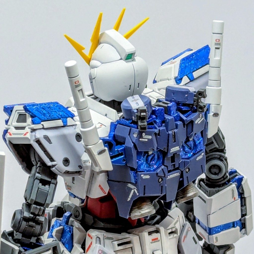 写真では分かりにくいのが残念(´;ω;`)マニキュア、そこそこキラキラしてるんです!自己満足度は高い感じで完成しました(*ノω・*)テヘ 最後までご覧頂き有り難うございます。また投稿したら見て頂けたら幸いですm(_ _)m