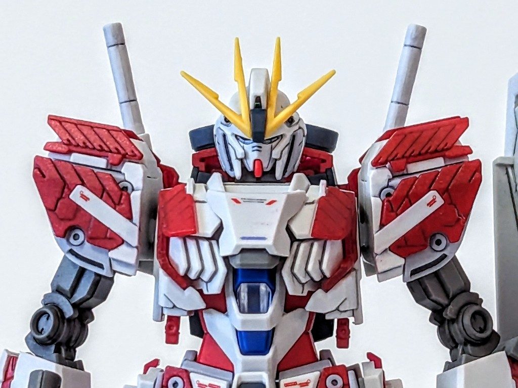 サイコフレームのクリアパーツが気に入らなかったので、レッドメタリックで塗ってしまった(笑)発光ゼロ〜(´；ω；｀) てな感じで、HGは全装備まとめて紹介でした！