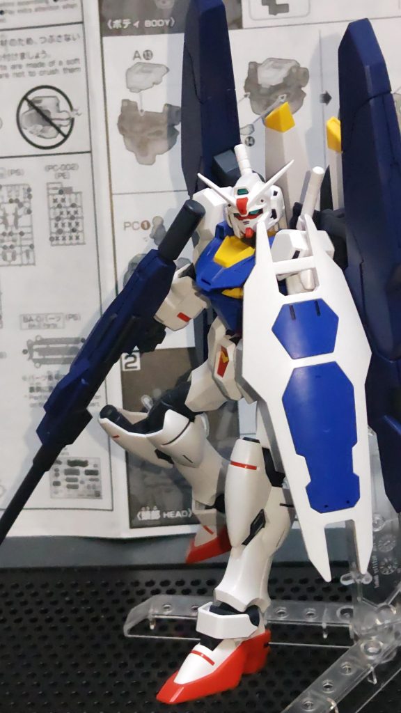 やっぱりスタンドを使うとポージングの幅が広がりまくる。