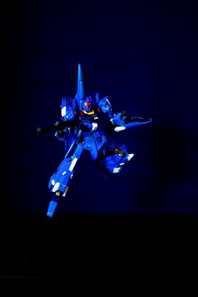 以上、リゼルの開発にユウ・カジマが加わっていたという私的設定でした。最近量産機ばかり作っていますが、量産機は妄想が捗って良きです。リゼルはバリエーションキットが多数あるので、今後もし再販で買えれば色々と作って並べたいですね。それでは今回も最後までご覧いただきありがとうございます。いつもたくさんのいいねもありがとうございます。大変励みになっております✨