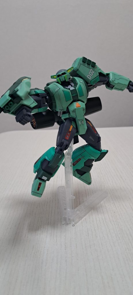 ポーズうまくいかずパシャリパシャリ