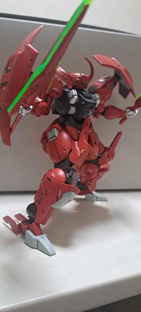 手に入りやすく手頃だし、カッコ良いので