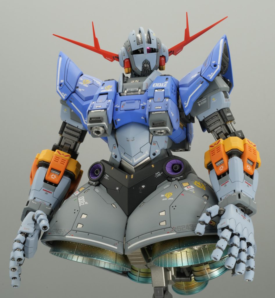 ちなみに指は3本位骨折してます。0.5真鍮線を入れて繋ぎ直しました。