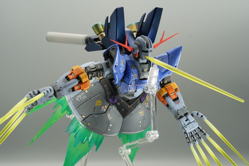 お口からのビーム発射!