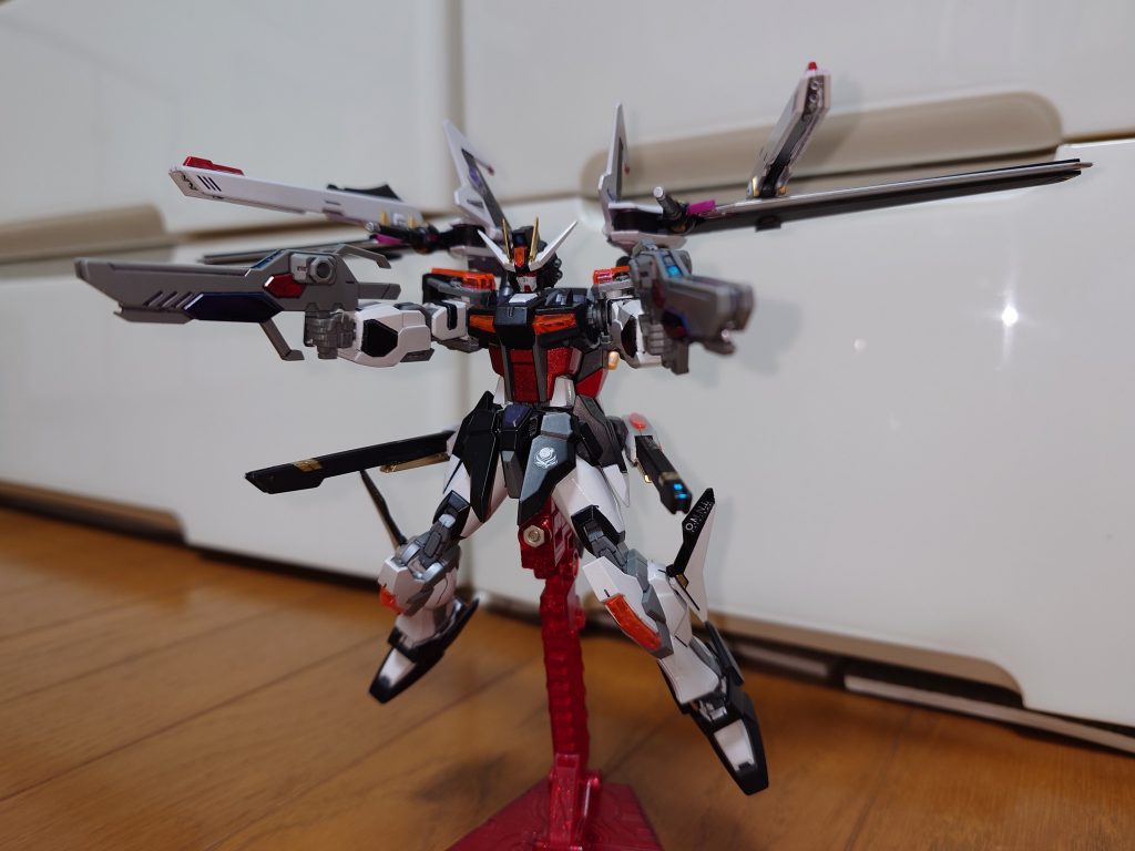 ビルドストライクノワール–3枚目/制作者：RyuZU