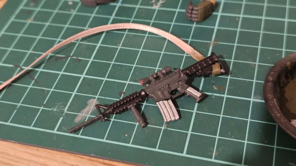 アサルトライフルのベルト製作の行程です