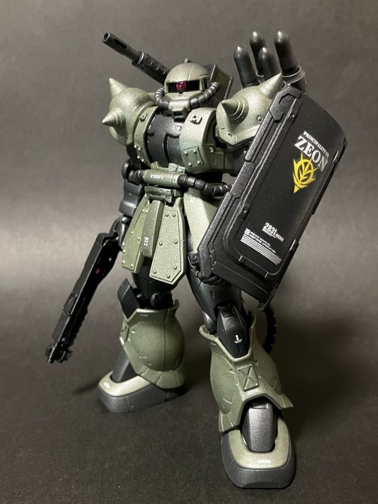 ザクⅡ（森林戦部隊）–2枚目/制作者：PIYOSUKE