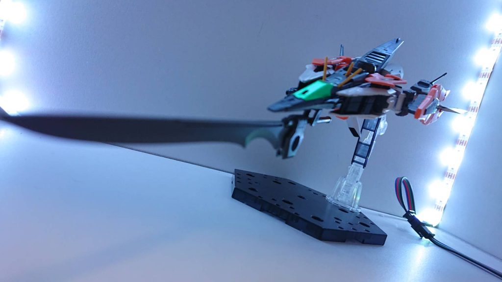 MA形態(飛行形態)変形した際の形は通常のキュリオスと大きくは変わらない。GNグランドスラムXは変形時に機首部の下に設置され、敵機を突き刺す等の突撃武装として活躍する。また、最終決戦時は変形した状態から出撃しており、その時はテールユニットを装備して出撃していた。さて次回は「ヴォルゼス」です!お楽しみに~