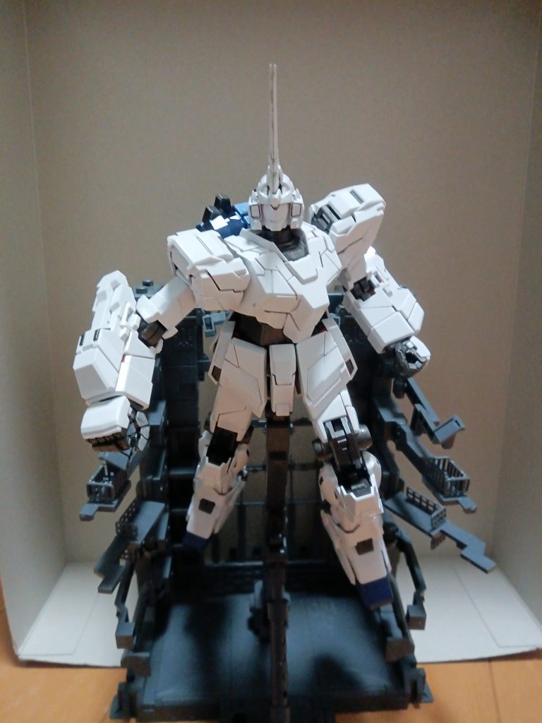 ここから…出ていけぇーーー！！！