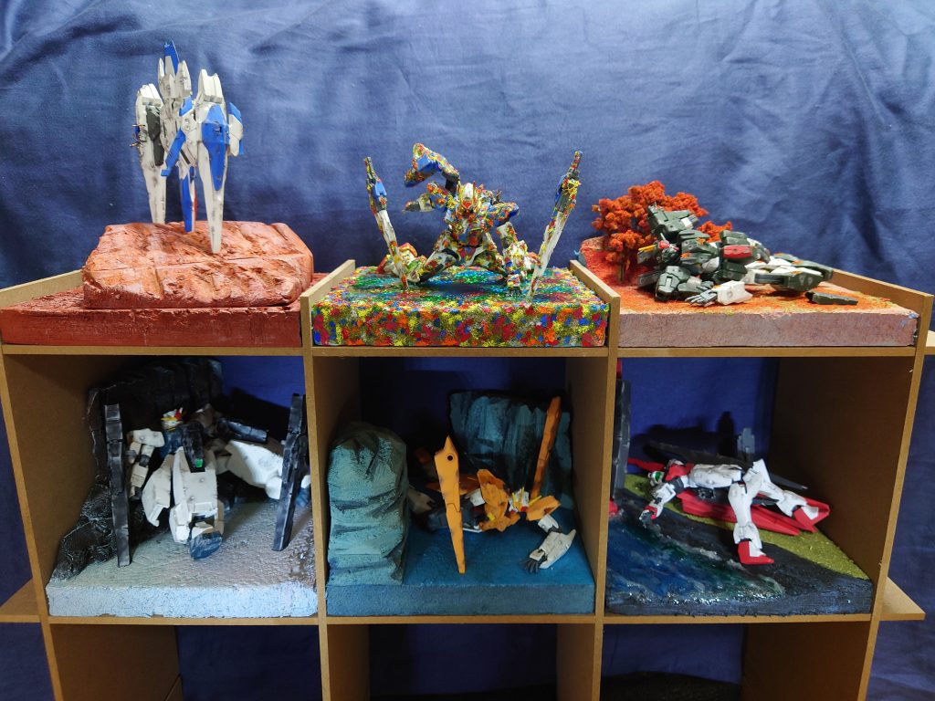 実際のエンディングに出てくる5機を先に作ってきて、ディスプレイの都合で1枠余ってしまってましたが、やっと完成しました。候補①　エクシアリペア2 vs Oガンダム→スペース足りない候補②　リボーンズガンダム→一人だけ敵方なのは不自然候補③　GNアーチャー→マリーも立派なソレスタルビーイングの一員でしっくりくる上記のように検討した結果、今回の作品を作るに至りました。無事に再販のタイミングで購入できたのでラッキーでした！