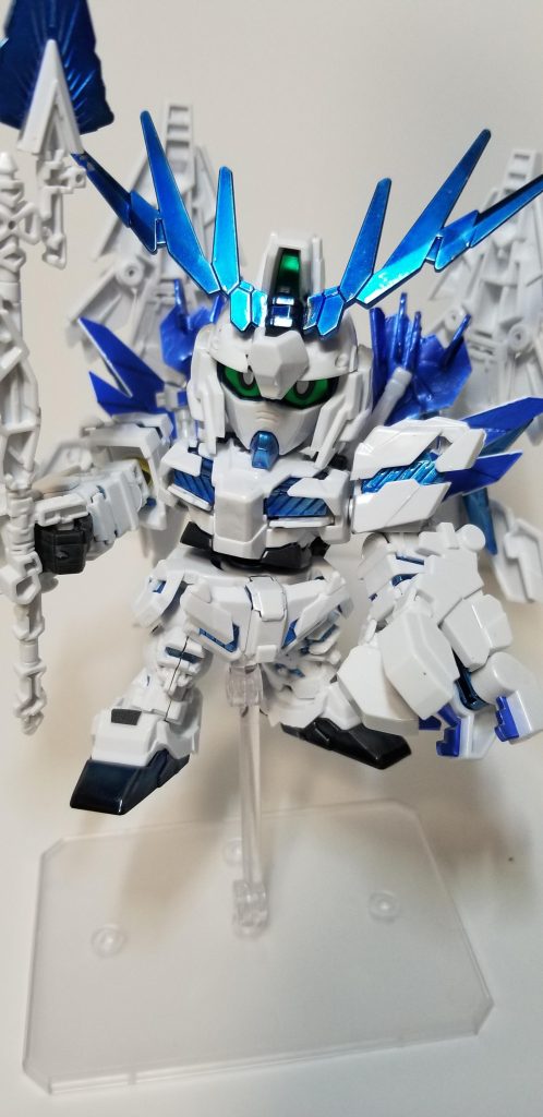 メッキ調のアンテナ、下処理不足ですが、それなりに光っています。