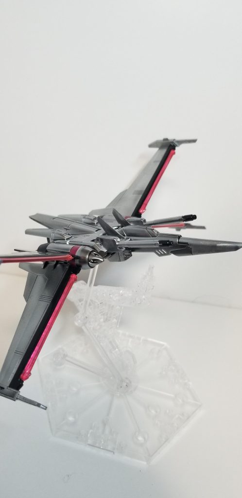 フォランテス単体。円谷感が出ています。本体の存在感がフォランテスにまけているので、今後はデカールなど追加して本体も強めにしてみたいです。 最後までご覧頂き、ありがとうございましたm(_ _;)m