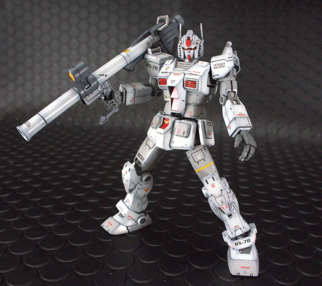 勿論サーベルラック二つの通常型にする事もできます。ホワイトとグレーのツートンは中々好みの配色です。