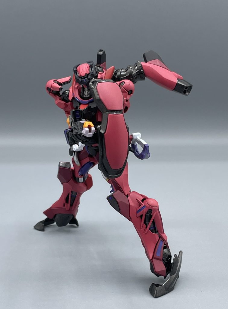 目標をセンターに入れてスイッチ・・・ ズドドドドドドドドド！！！！ 馬鹿ッ！爆煙で敵が見えないッ！（理不尽）