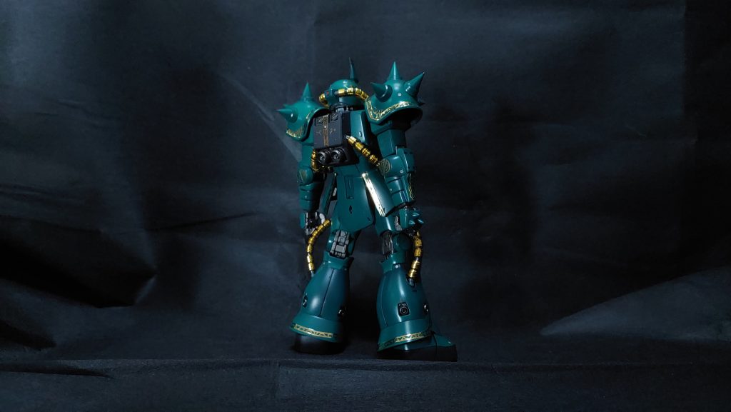 ドズル・ザビ専用ザクII–3枚目/制作者：詐癡佯呆